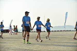 BIB: 8642
                            <button type="button" onclick="openModal(3181954)" class="btn btn-primary btn-sm float-right btn-popup" data-toggle="modal" data-target=".modal-high-quality">
                        <i class="fas fa-shopping-cart"></i> Add to Cart
                    </button>
                                            <button type="button" onclick="isThisMe(3181954, true)" class="btn btn-success btn-sm float-right btn-popup btn-isme hidden" data-toggle="tooltip" data-placement="bottom" title="นี่คือรูปของคุณใช่ไหม คลิกที่นี่เพื่อเอาเข้าอัลบั้ม">
                        <i class="fas fa-plus"></i> Add to album
                    </button>
                    <button type="button" onclick="isThisMe(3181954, false)" class="btn btn-warning btn-sm float-right btn-popup btn-isnotme hidden">
                        <i class="fas fa-ban"></i> Remove from album
                    </button>